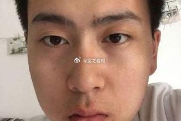 男人眉毛下垂面相特征与命运走向的关系